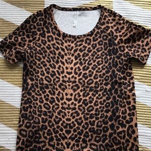 Animal Print Short Sleeve Top